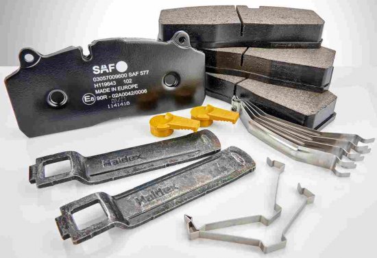 Bild 1 - 03057009600 Brake Pad Repair Kit -SBS 2220H0